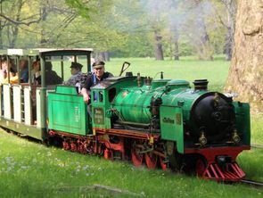 Parkeisenbahn im Großen Garten Dresden Parkeisenbahn im Großen Garten Dresden